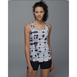 Lululemon Women's Studio Racerback Tank Top Ghost Weave White Size 2